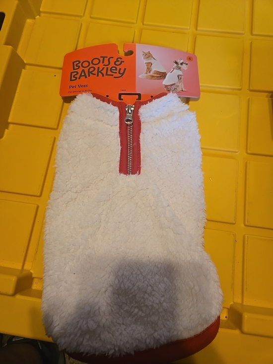 Boots & Barkley Other - Boots & Barkley White Sherpa Pet Vest